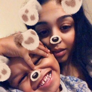 Meet your Posher, Justina